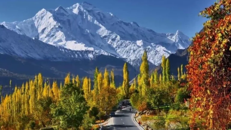 hunza valley autumn tour